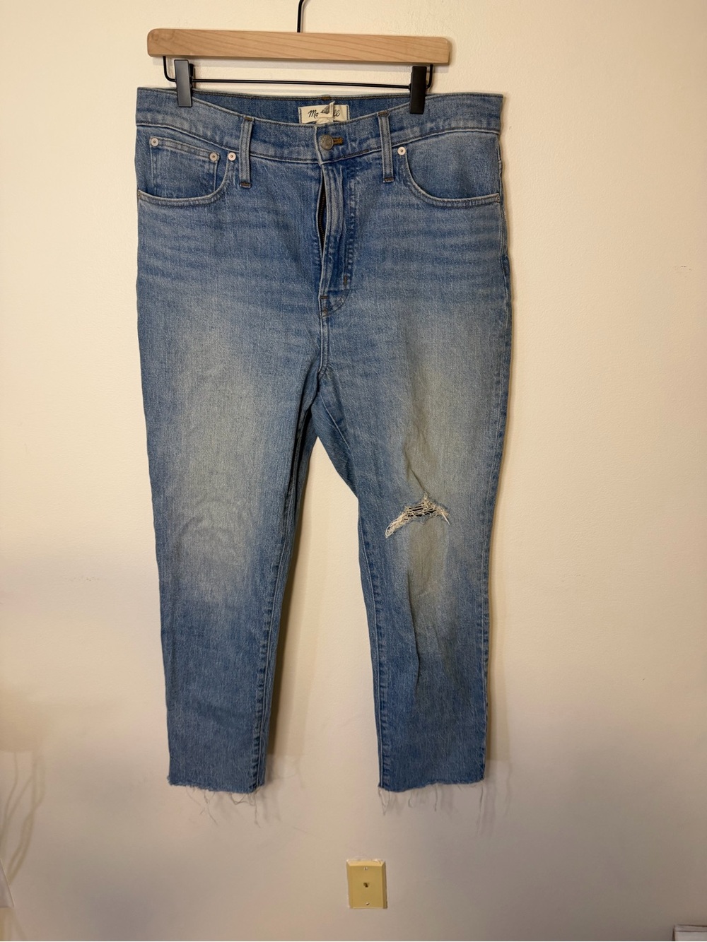 Madewell The Perfect Vintage Jean Light Blue Cropped Distressed Jeans, Size 31